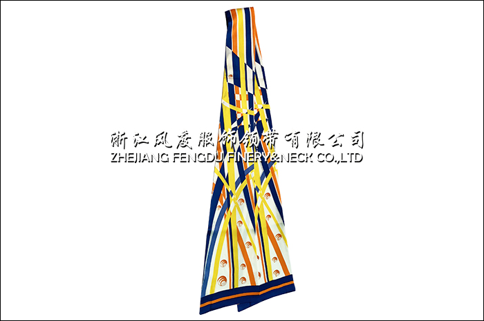 真絲雙層衣領(lǐng)  中青旅控股。.jpg